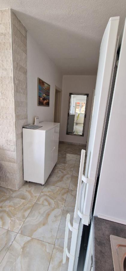 Apartments Stipe Rogoznica  Ngoại thất bức ảnh