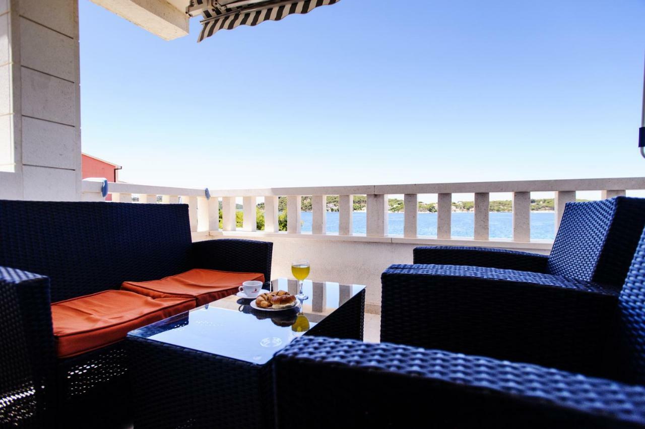 Apartments Stipe Rogoznica  Ngoại thất bức ảnh